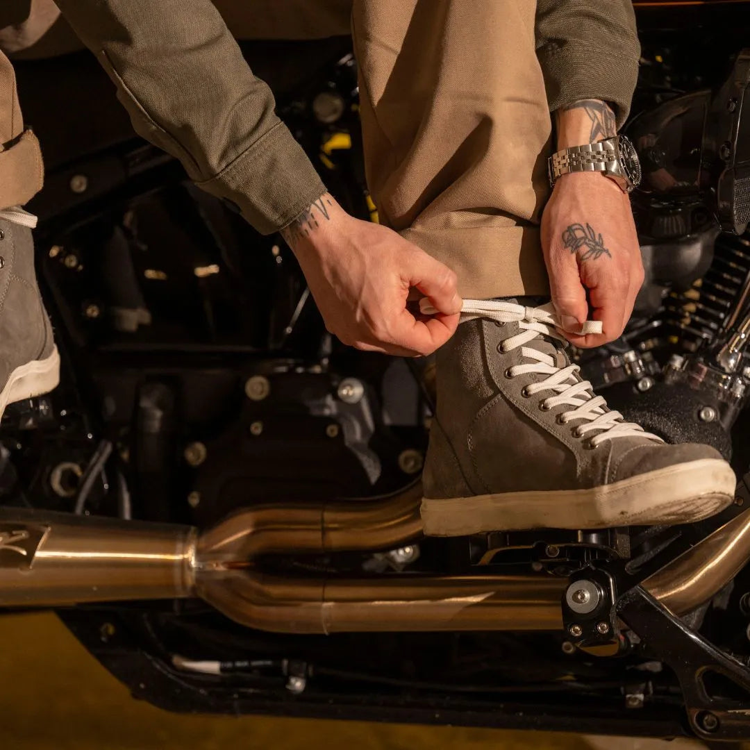 Kickstart - Stone Gray