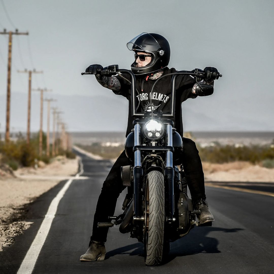 Newport - Carbon Fiber Matte Black