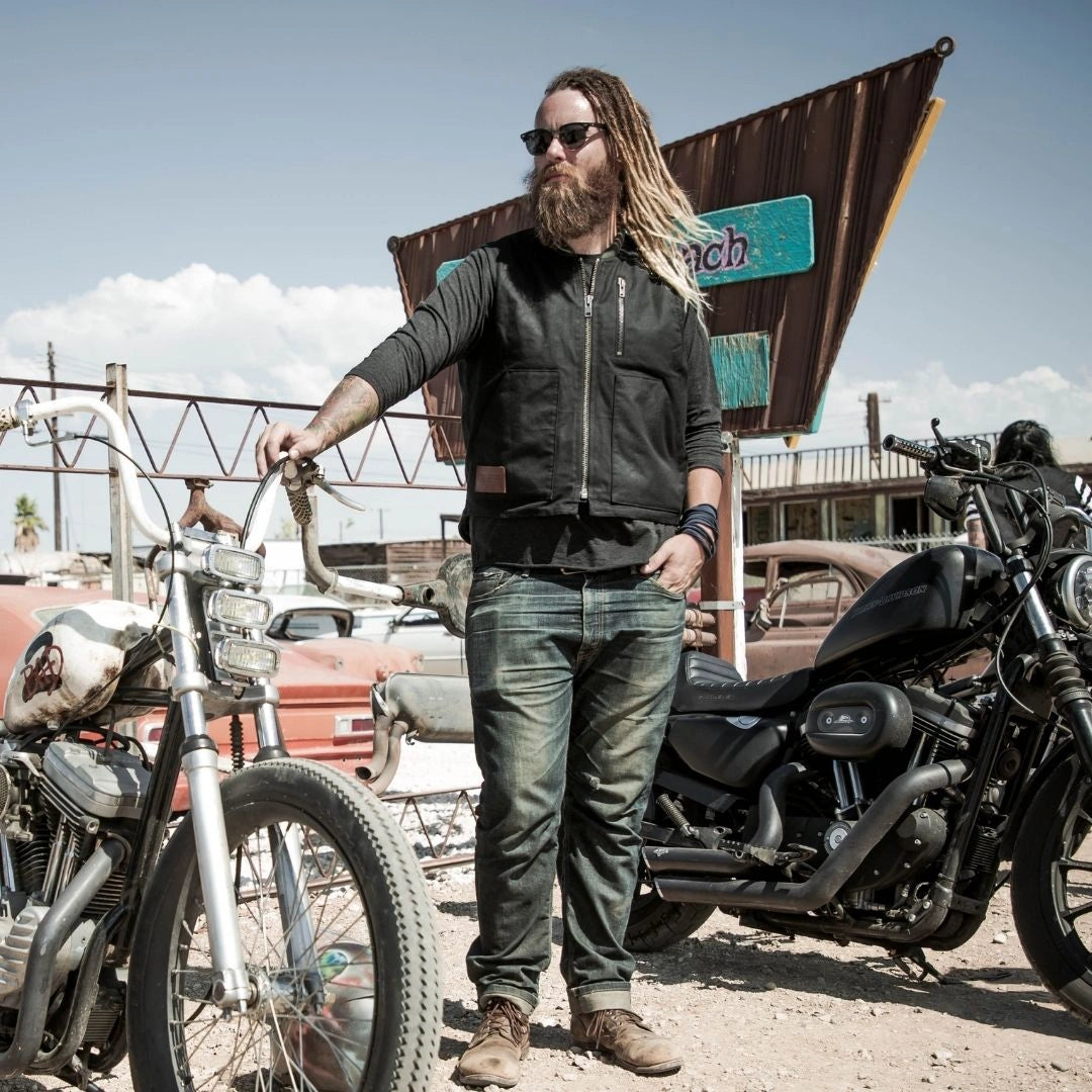 The Wasteland Vest - Black