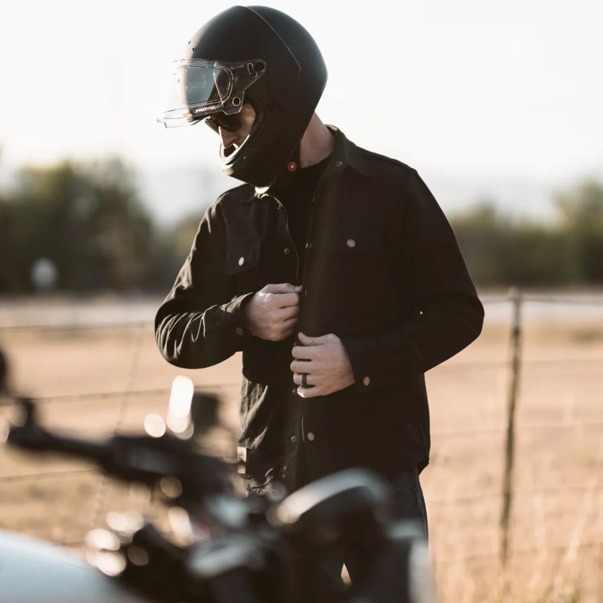 California Shirt & Jeans