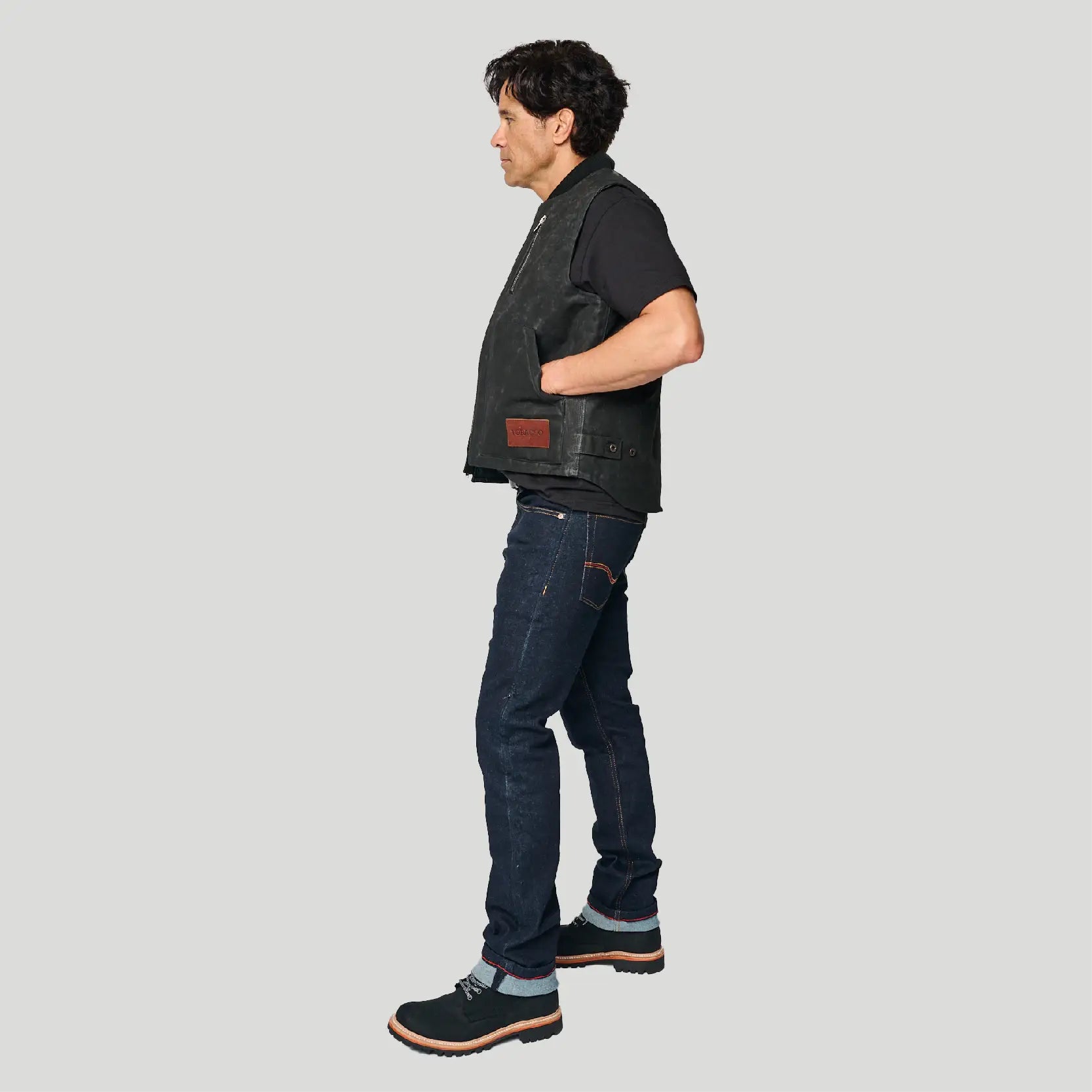The Wasteland Vest - Black