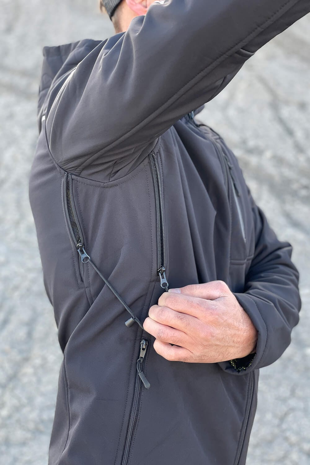 Men's Defiant Hoodie - Black