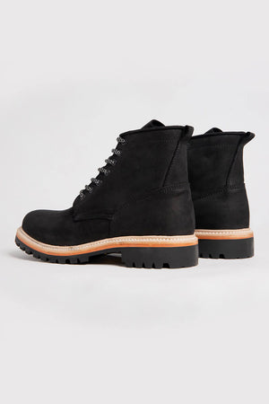 Tobacco Maverick Boots - Matte Black